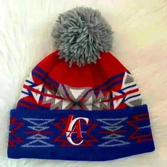 Mitchell & Ness Los Angeles Clippers Cuffed Pom Beanie Hat - Picture 1 of 4